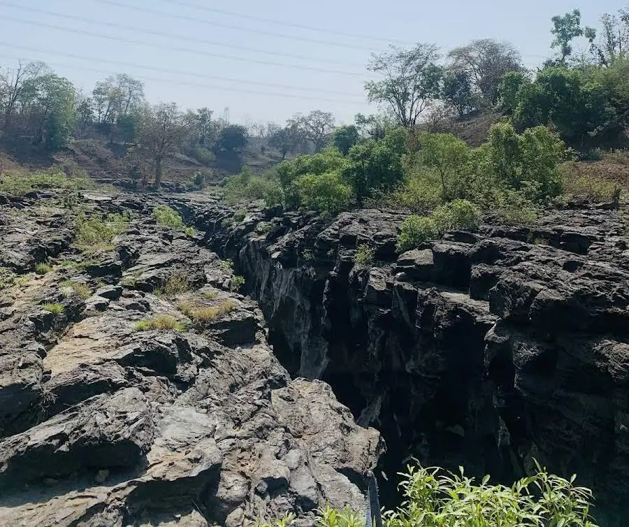 Narsinghpur Famous Tourist Places bineki tola narsinghpur
