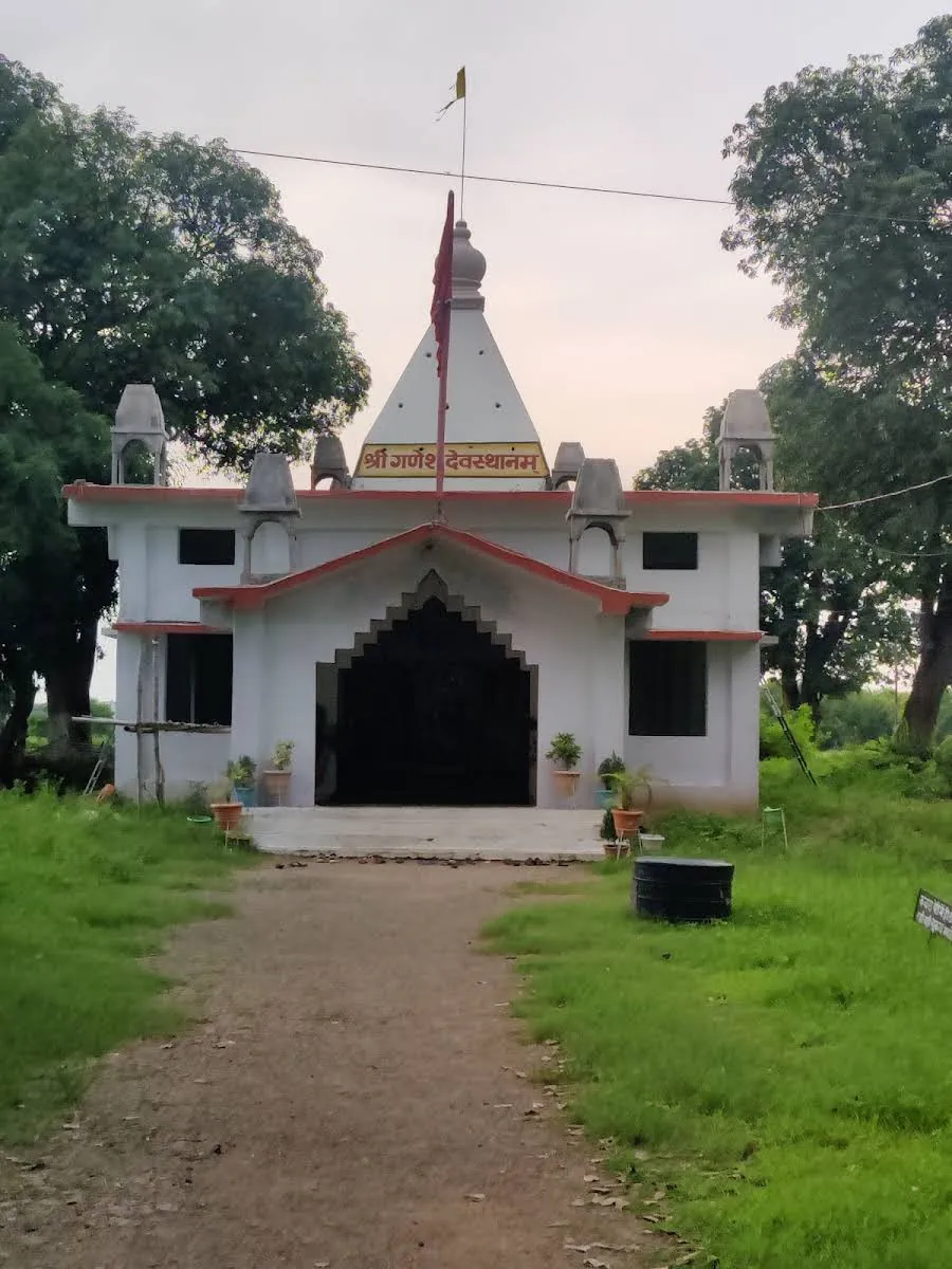 Narsinghpur Famous Tourist Places ganesh mandir narsinghpur